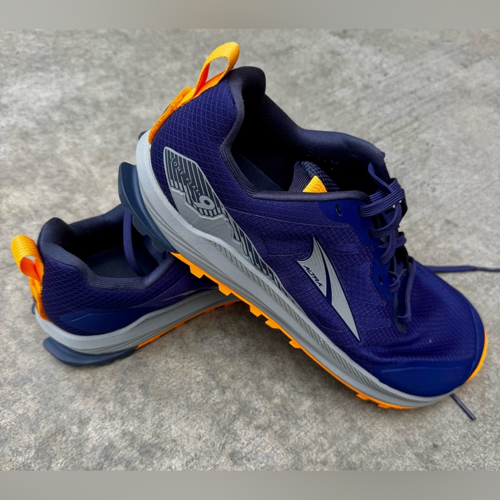 Altra Lone Peak 9 size 10